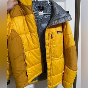 Patagonia jacket yellow xs